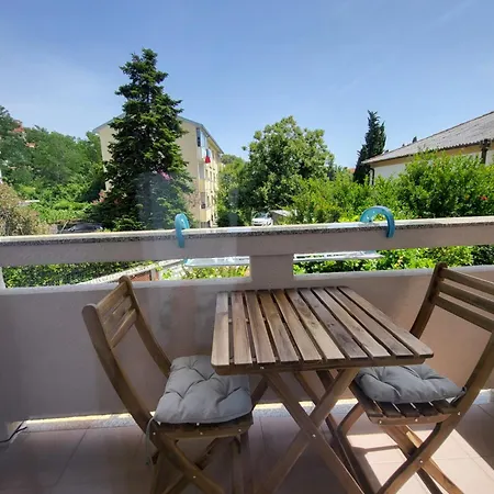 Mare Rab Apartment