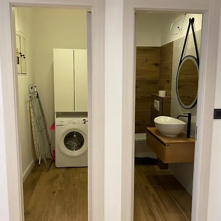 Apartament Mare Rab Palit