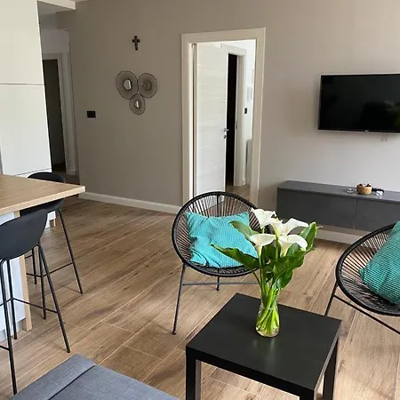 Mare Rab Apartman Palit