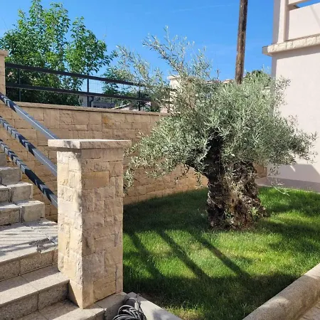 アパート Mare Rab